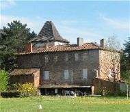 cahors maison issala difice rural