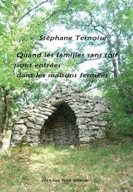 Quand les familles sans toit sont entres dans les maisons fermes 